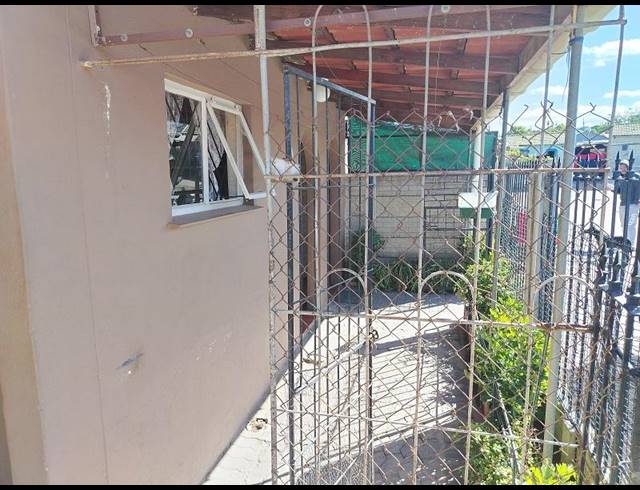 2 BEDROOM HOUSE FOR SALE IN DALVALE